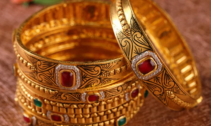 J P Imitation Jewellers